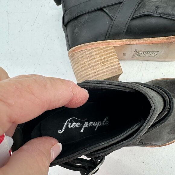 Free People Black Leather Ankle Boots - Picture 6 of 7